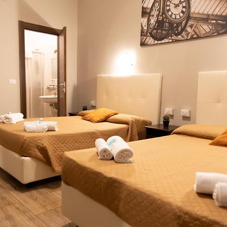 Golden Milano Hotel Bagian luar foto