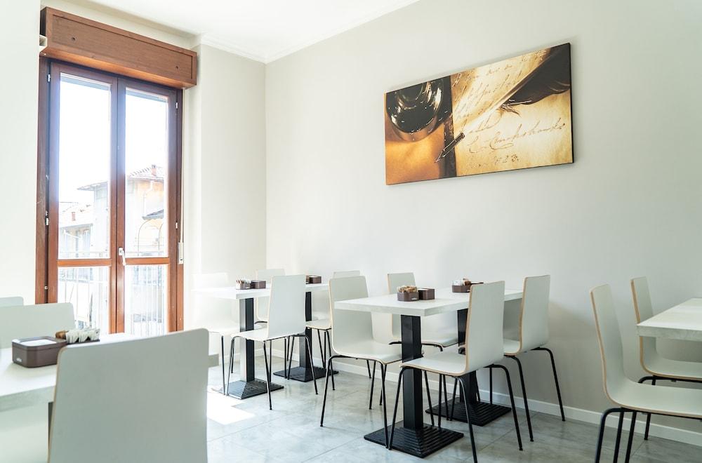 Golden Milano Hotel Bagian luar foto