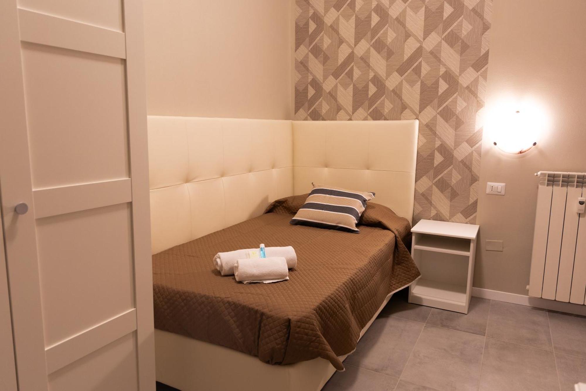 Golden Milano Hotel Bagian luar foto