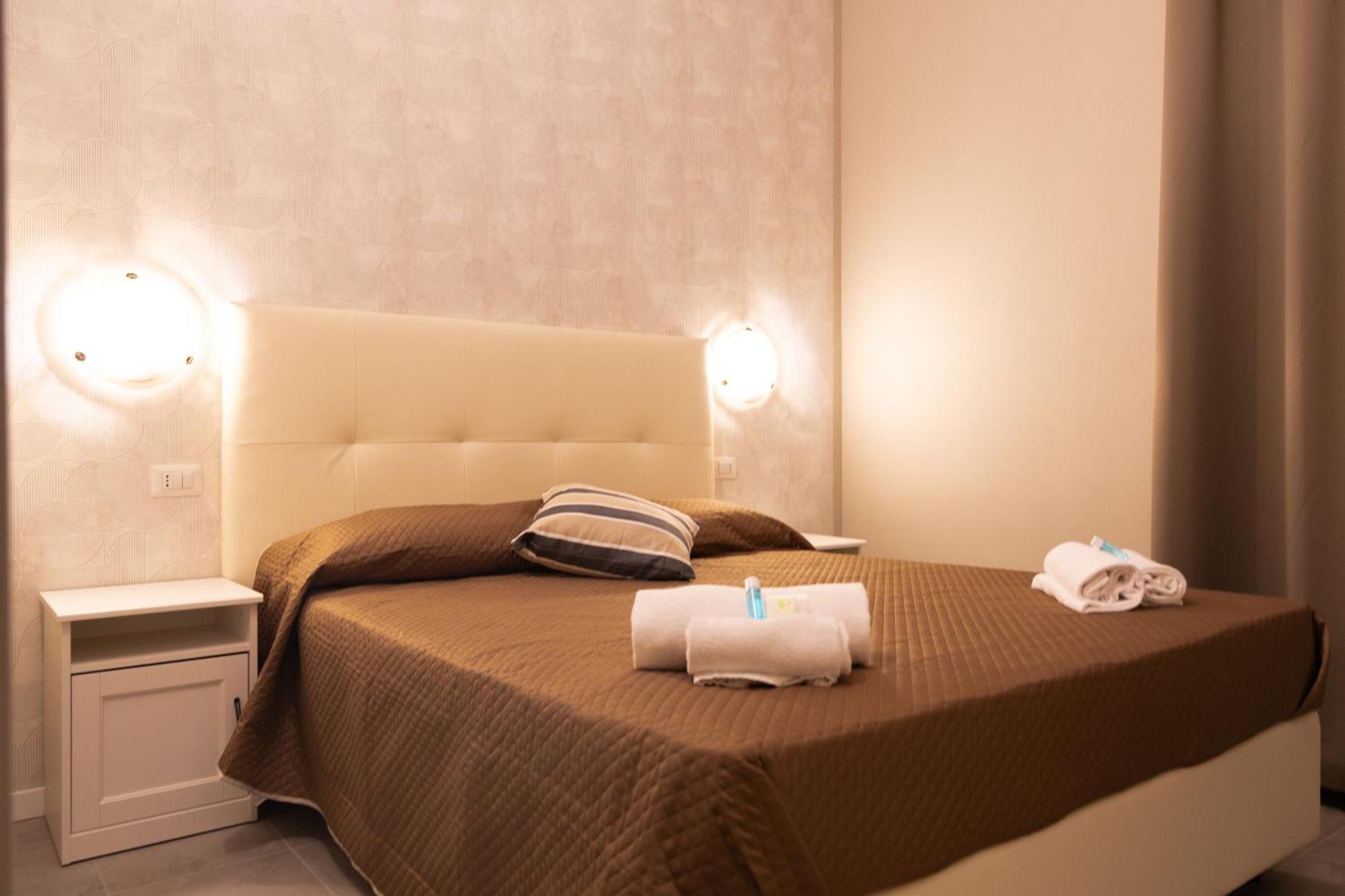 Golden Milano Hotel Bagian luar foto